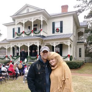 Meet your Posher, Sharon